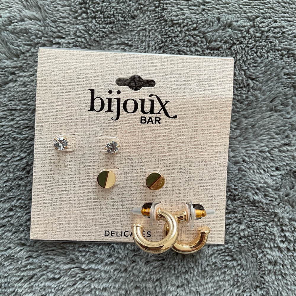 Bijoux Bar Gold and Silver Earring Set